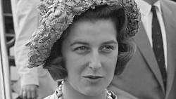 Princezna Alexandra alias lady Ogilvy. První sestřenice královny Alžběty jako patronka zdravotnictví