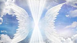 Andělský horoskop na červenec: Strážným andělem prvního prázdninového měsíce je Verchiel